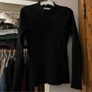 fitted black turtleneck sweater